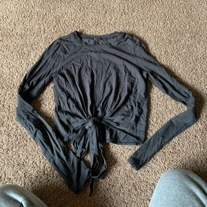 Lululemon Black Tie Long Sleeve Size 4